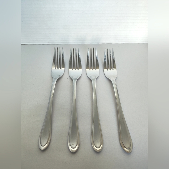 Oneida JOANN JOANNE DINNER FORKS Set of 4 Stainless Frosted Glossy Flatware # - Picture 1 of 17